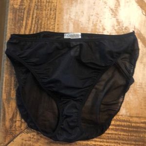1 Calvin Klein size 7 panty - black - sheer